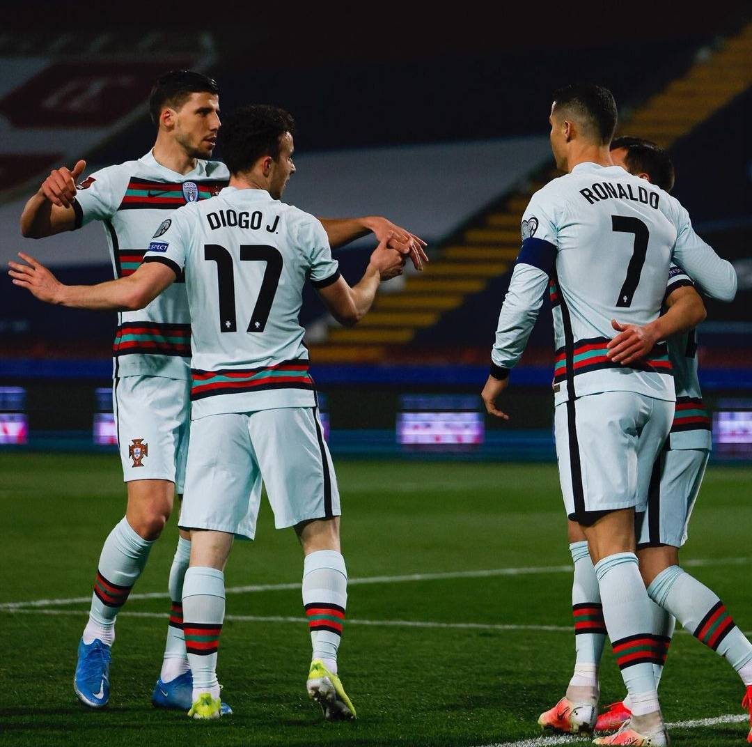 乐鱼APP-包含这也行？风云突变葡萄牙体育集结日回应争议风云突变奥兰多魔术今夜手感冰凉，赛前比利亚雷亚尔调整名单以备欧冠的词条